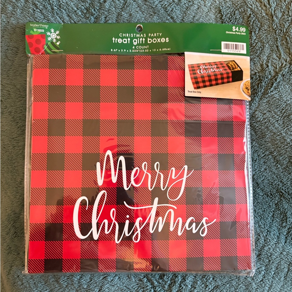 Christmas Party Treat Gift Boxes - Red and Black Plaid
